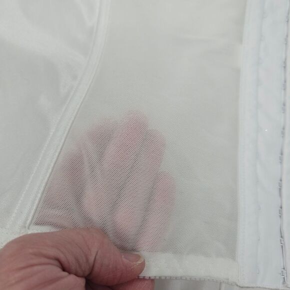 DOMINIQUE 52C White Corset Straps NWT - Picture 5 of 10